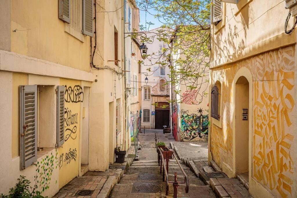 Appartement 5*, Climatise, Avec Terrasse Au Quartier Le Panier Marseille Eksteriør bilde